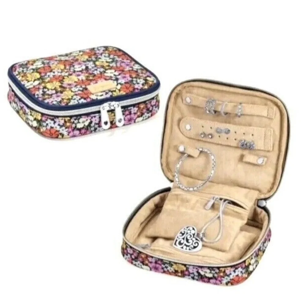 Brighton Painted Poppies Jewelry Case, NWT. - Picture 4 of 4